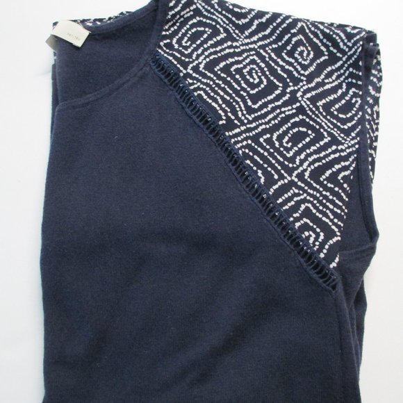LOFT Navy Blue Tee Shirt Geometric Printed Cap Sleeves and Back Peplum Size SP - Picture 9 of 11